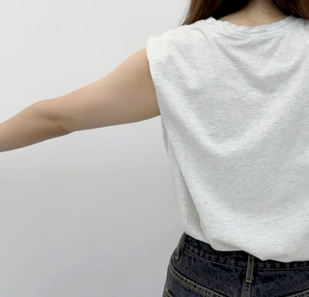 Cheokjjejjje arm liposuction before photo in Korea – Lesarts Plastic Surgery